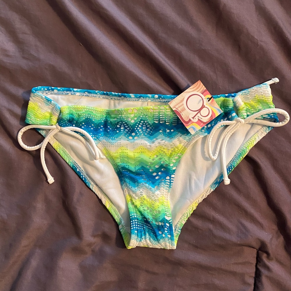 Op Bikini Bottomd